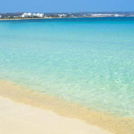Βίλα Imagine Your Family Renting A Luxury Holiday Close To Ayia Napa' Main Attractions, 1330